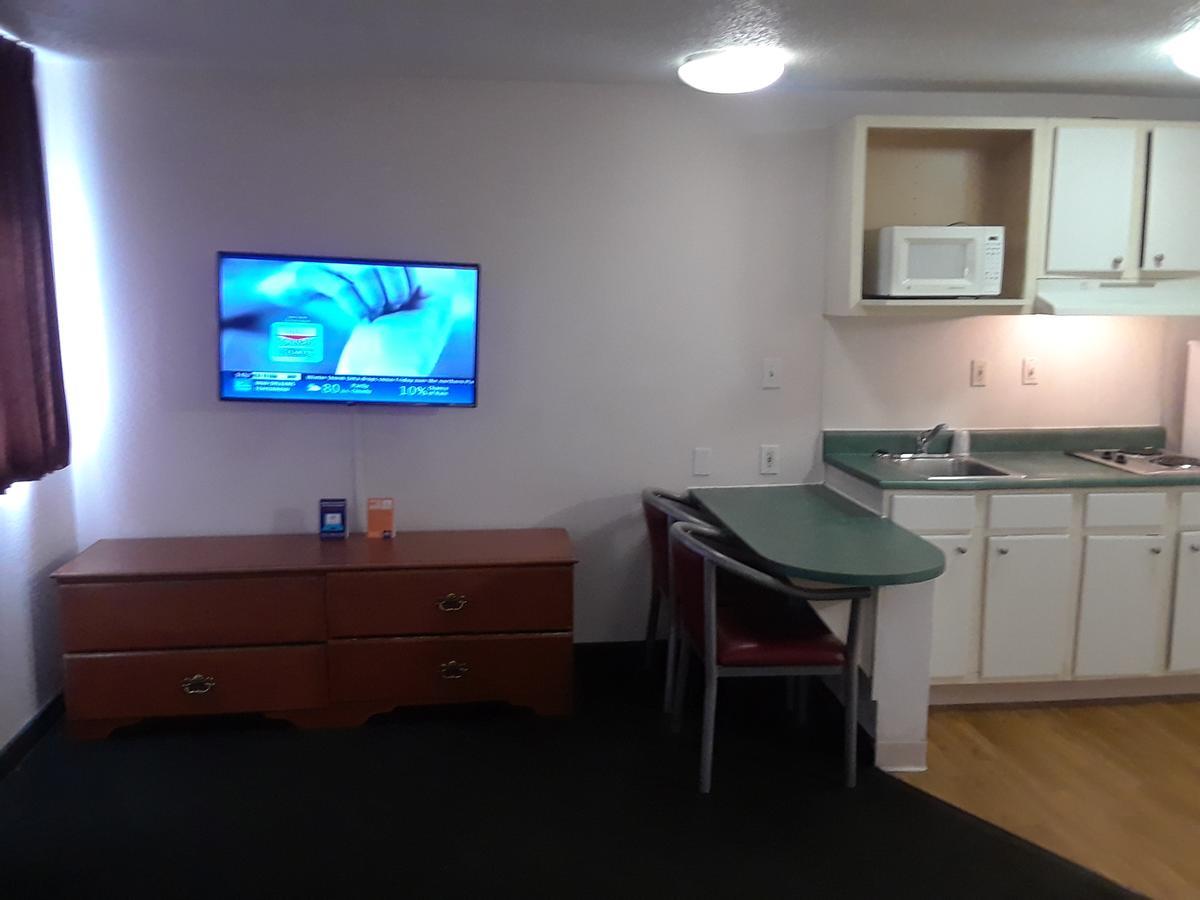 Intown Suites Houston Intercontinental Buitenkant foto